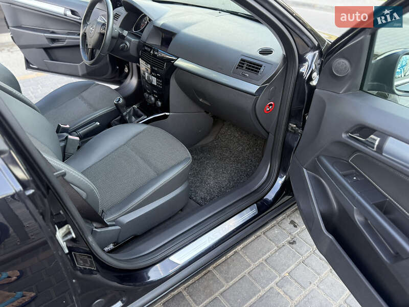 Универсал Opel Astra 2009 в Днепре фото 15 Универсал Opel Astra 2009 в Днепре
