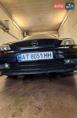 Хэтчбек Opel Astra 2002 в Калуше