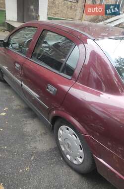 Седан Opel Astra 2007 в 