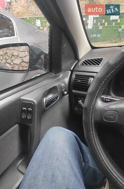 Седан Opel Astra 2007 в 