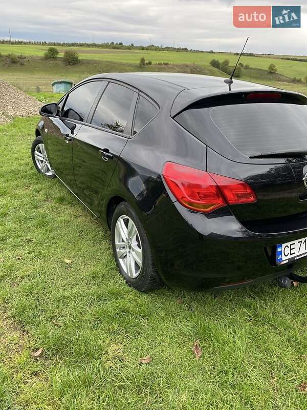 Хэтчбек Opel Astra 2010 в Черновцах фото 4 Хэтчбек Opel Astra 2010 в Черновцах