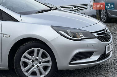 Универсал Opel Astra 2017 в 
