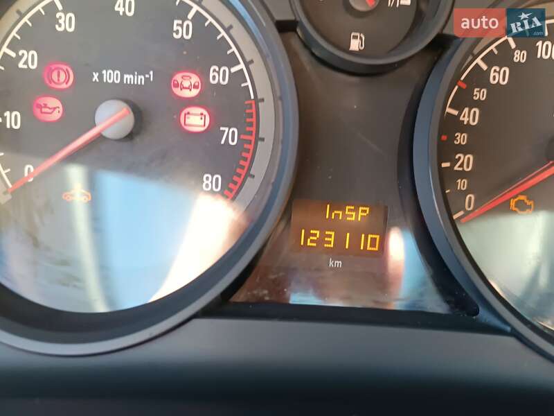 Хетчбек Opel Astra 2012 в Львові фото 12 Хетчбек Opel Astra 2012 в Львові