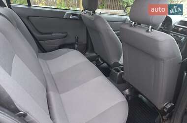 Седан Opel Astra 2008 в 