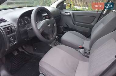 Седан Opel Astra 2008 в 