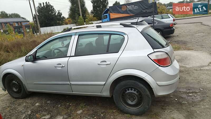 Хетчбек Opel Astra 2003 в Броварах фото 6 Хетчбек Opel Astra 2003 в Броварах