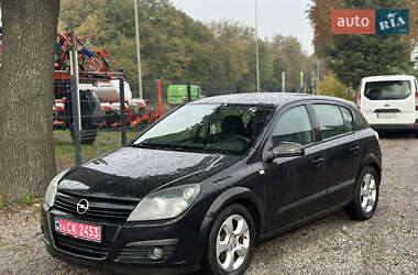 Хетчбек Opel Astra 2004 в  фото 9 Хетчбек Opel Astra 2004 в