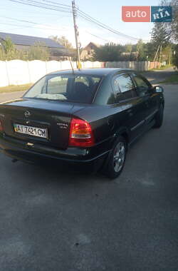Седан Opel Astra 2000 в 