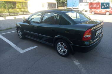 Седан Opel Astra 2000 в 