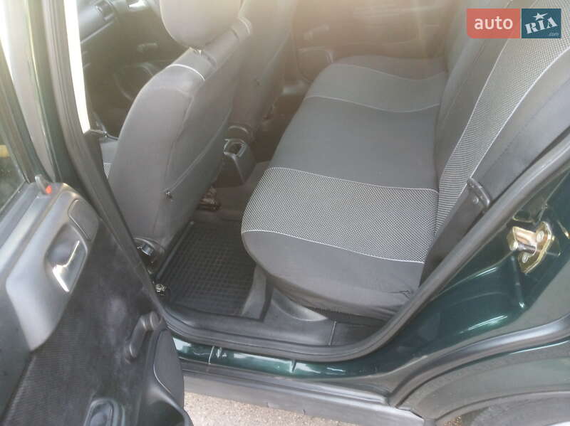 Седан Opel Astra 2000 в Броварах