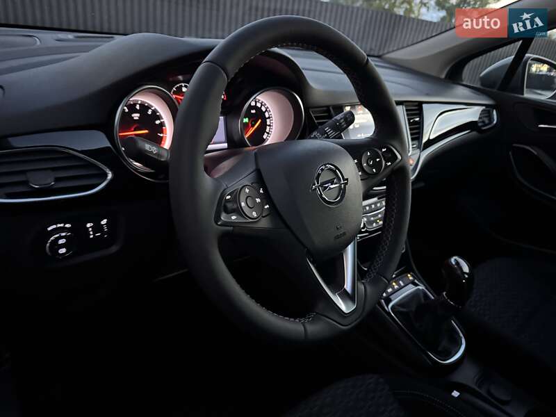 Хетчбек Opel Astra 2018 в Стрию