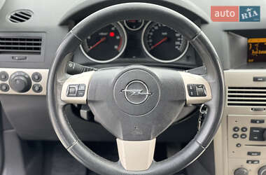 Универсал Opel Astra 2007 в 