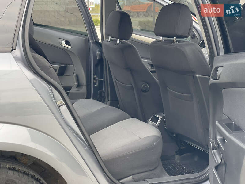 Універсал Opel Astra 2007 в Хусті фото 27 Універсал Opel Astra 2007 в Хусті