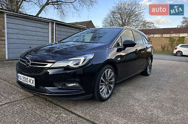 Универсал Opel Astra 2018 в Киеве