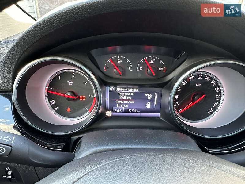 Універсал Opel Astra 2018 в Києві фото 11 Універсал Opel Astra 2018 в Києві