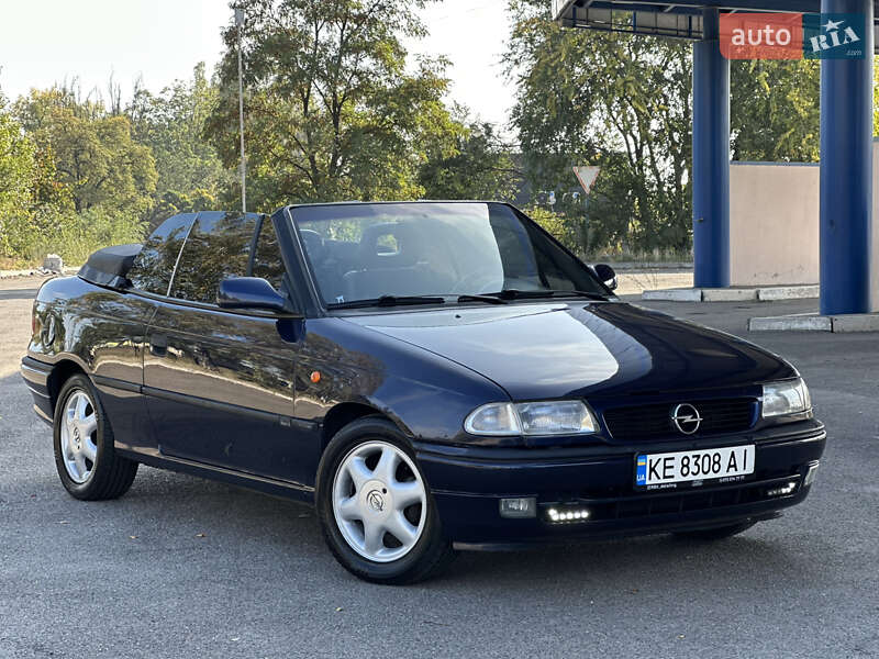 Кабриолет Opel Astra 1998 в Днепре