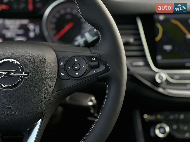 Хетчбек Opel Astra 2018 в Стрию