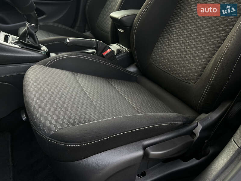 Хетчбек Opel Astra 2018 в Стрию