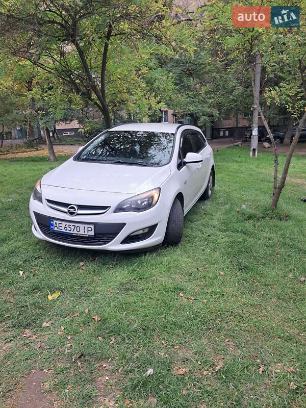 Opel Astra 2015