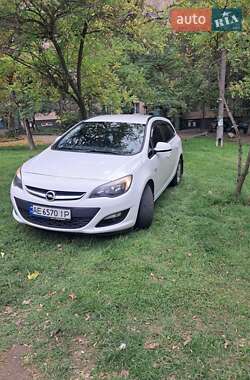 Универсал Opel Astra 2015 в 