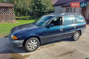 Универсал Opel Astra 1994 в Луцке