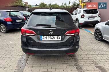 Универсал Opel Astra 2017 в 