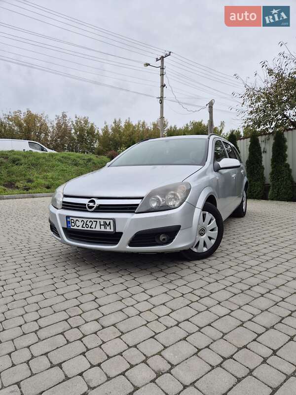 Универсал Opel Astra 2005 в 