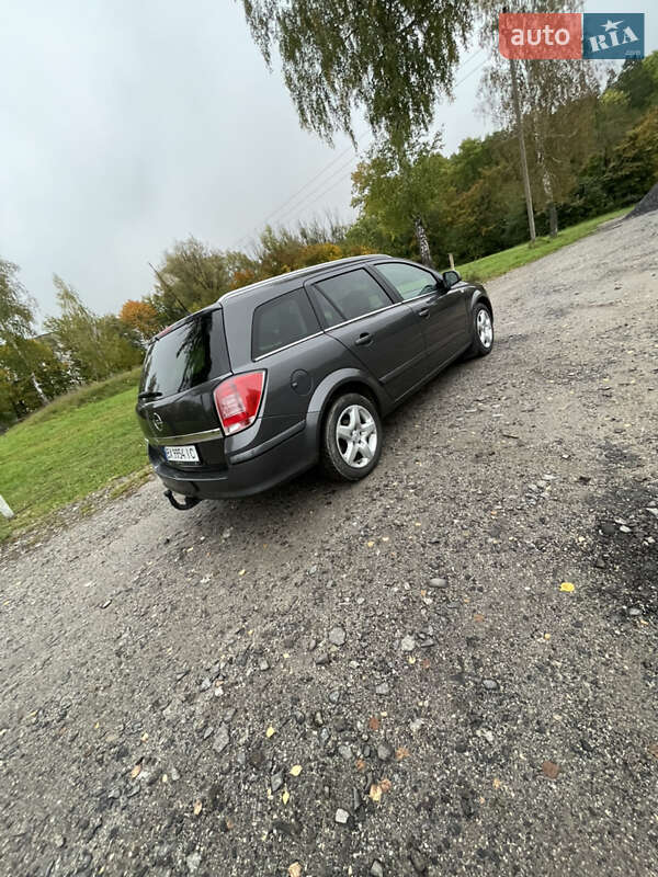 Универсал Opel Astra 2010 в Красилове фото 6 Универсал Opel Astra 2010 в Красилове