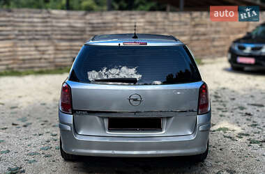Универсал Opel Astra 2009 в 