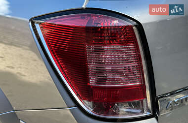 Универсал Opel Astra 2009 в 