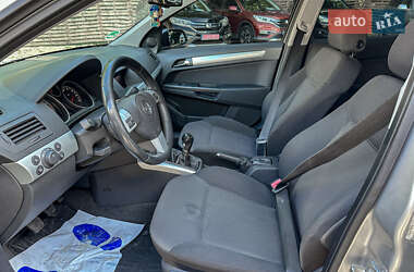 Универсал Opel Astra 2009 в 