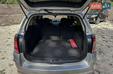 Универсал Opel Astra 2009 в 