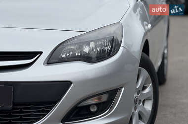 Универсал Opel Astra 2014 в 