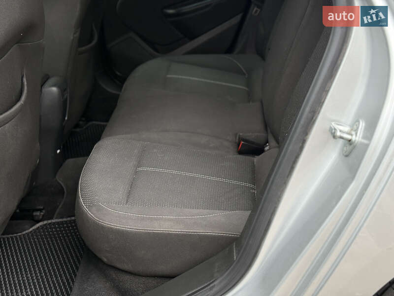 Универсал Opel Astra 2014 в Тернополе