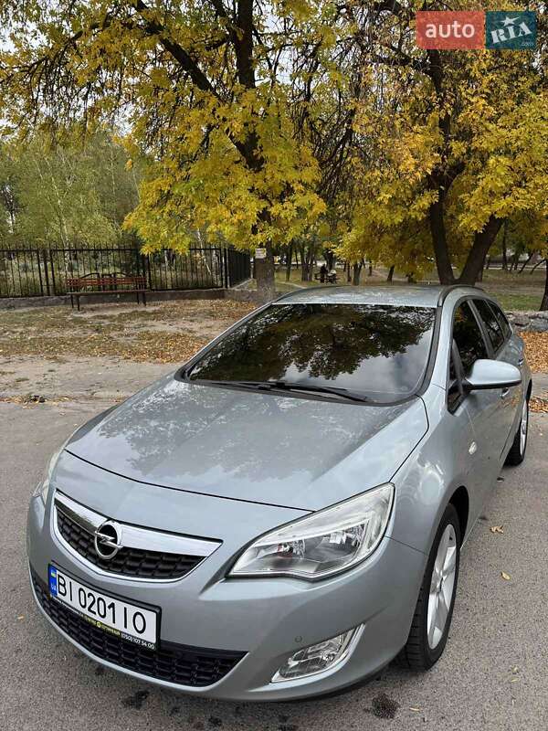 Универсал Opel Astra 2011 в Кобеляках фото 8 Универсал Opel Astra 2011 в Кобеляках