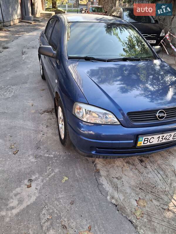 Opel Astra 2008
