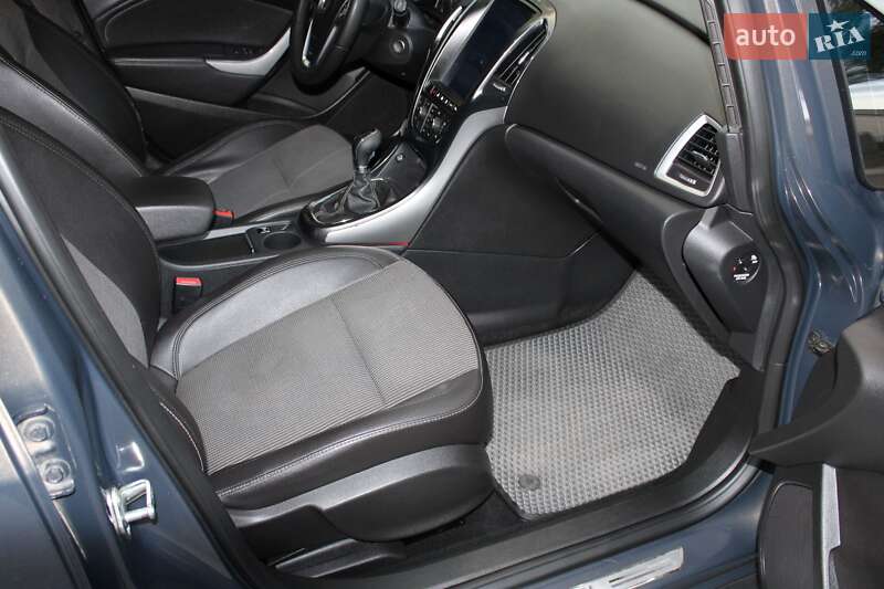 Универсал Opel Astra 2012 в Днепре фото 29 Универсал Opel Astra 2012 в Днепре