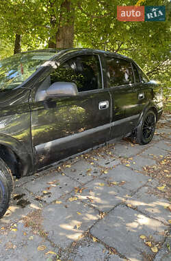 Седан Opel Astra 2007 в 