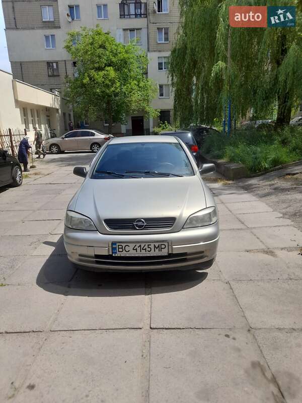 Opel Astra 2008
