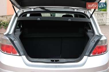 Хэтчбек Opel Astra 2008 в 