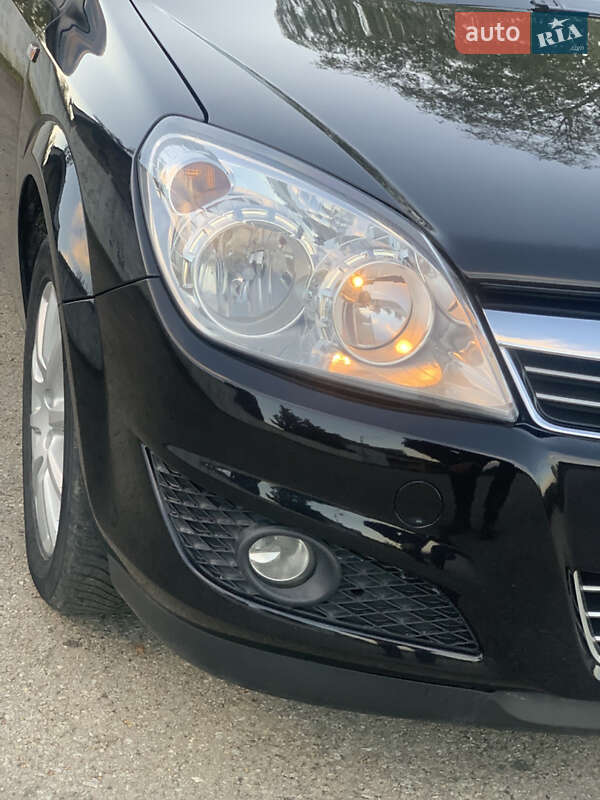 Универсал Opel Astra 2009 в Надворной фото 12 Универсал Opel Astra 2009 в Надворной