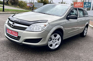 Универсал Opel Astra 2007 в 