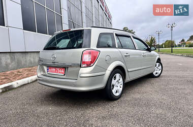 Универсал Opel Astra 2007 в 