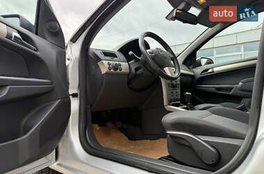 Универсал Opel Astra 2007 в 