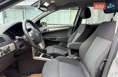 Универсал Opel Astra 2007 в 