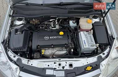 Универсал Opel Astra 2007 в 