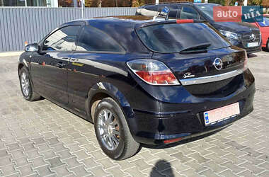 Хэтчбек Opel Astra 2008 в 