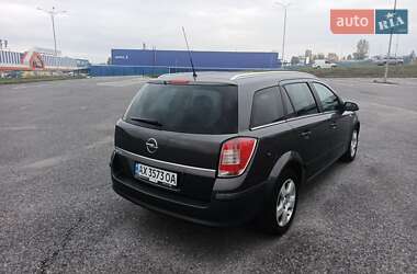 Универсал Opel Astra 2009 в 