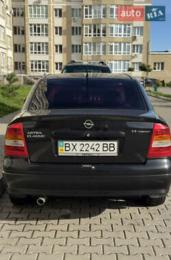 Седан Opel Astra 2006 в 