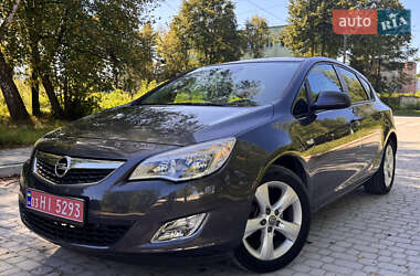 Хетчбек Opel Astra 2010 в Львові